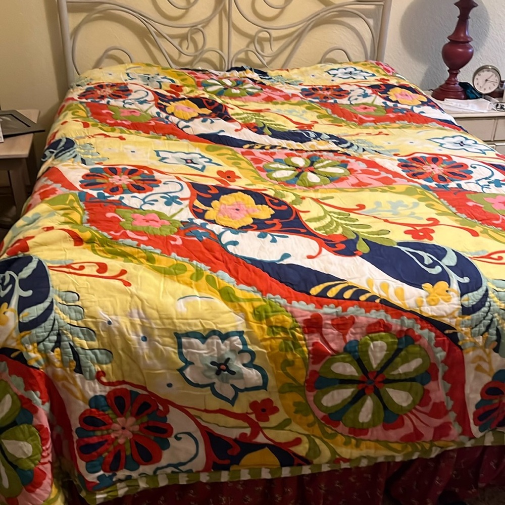 Anthropologie floral comforter